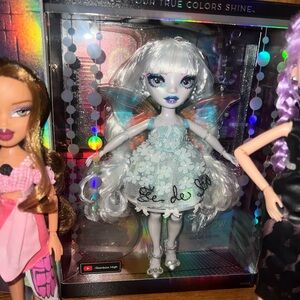 IN BOX RAINBOW HIGH SHADOW HIGH ELIZA MCFEE COSTUME BALL!